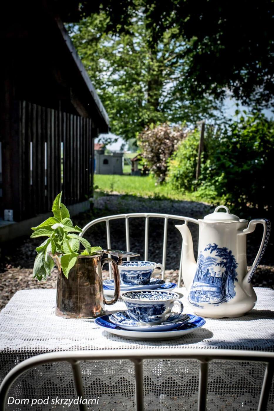 Bed and Breakfast Dom Pod Skrzydlami Gawliki Wielkie Exterior foto